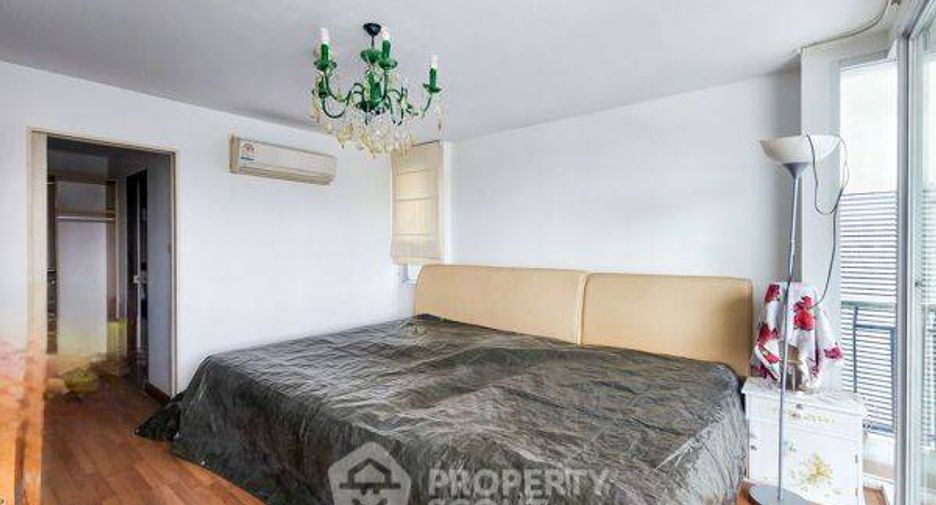 For sale 2 bed condo in Dusit, Bangkok