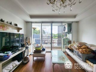 For sale 2 bed condo in Dusit, Bangkok