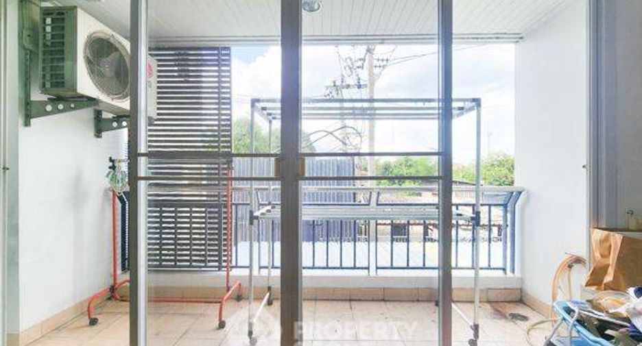 For sale 2 bed condo in Dusit, Bangkok