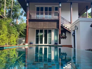 For rent 6 bed villa in San Sai, Chiang Mai