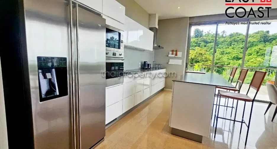 Аренда и продажа 3 спальни кондо в Банг Сарай, Паттайя