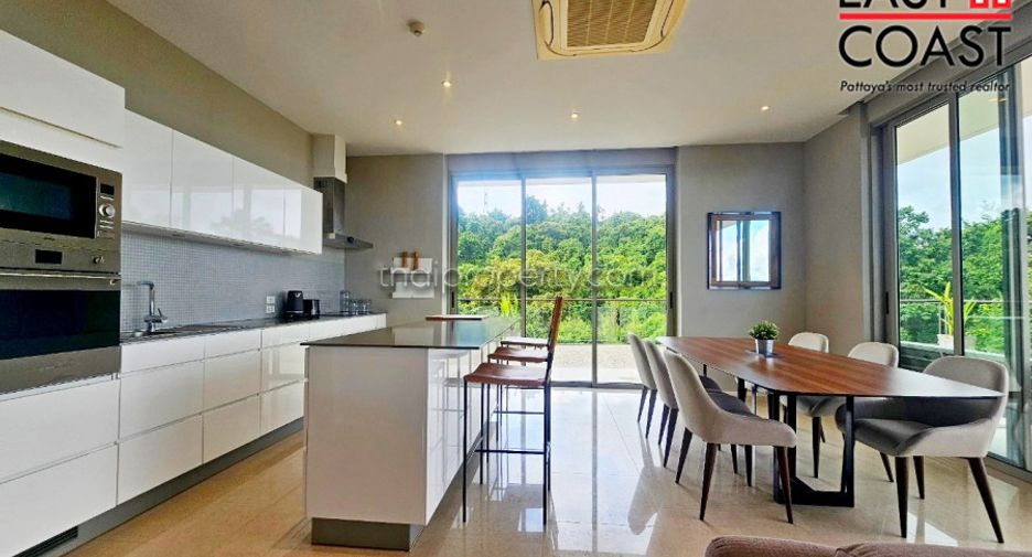 For sale and for rent 3 bedrooms condo in Sattahip, Chonburi