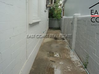 For rent and for sale 2 bed house in Bang Lamung, Chonburi