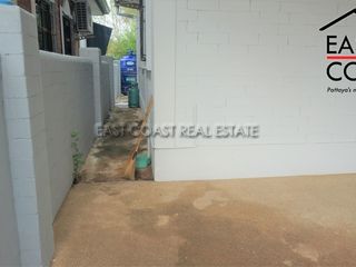 For rent and for sale 2 bed house in Bang Lamung, Chonburi