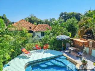 For sale 2 bed villa in Mueang Rayong, Rayong
