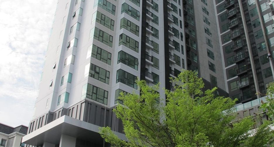 For rent and for sale 2 bedrooms condo in Khlong Toei, Bangkok