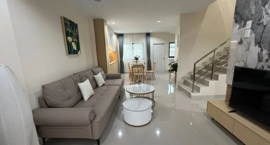 For sale 3 bedrooms townhouse in Bang Lamung, Chonburi