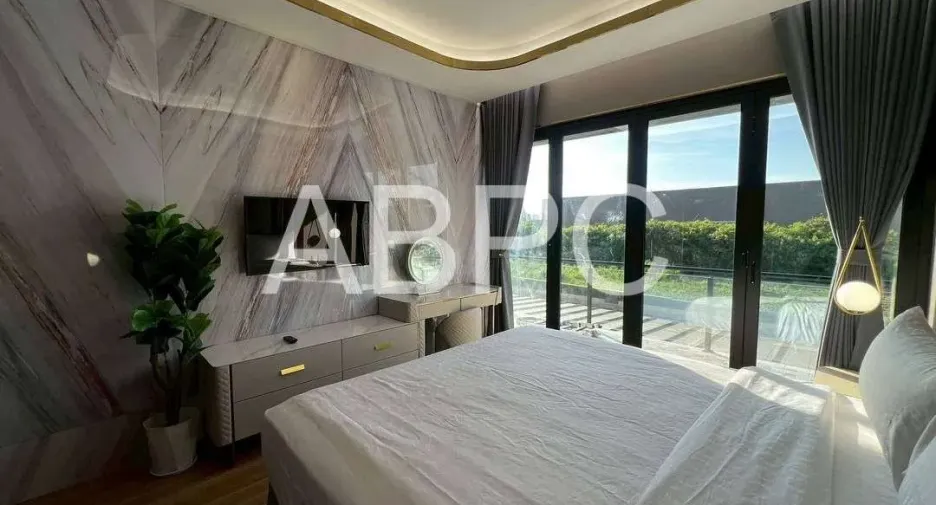 For rent and for sale 7 bedrooms house in Jomtien, Pattaya
