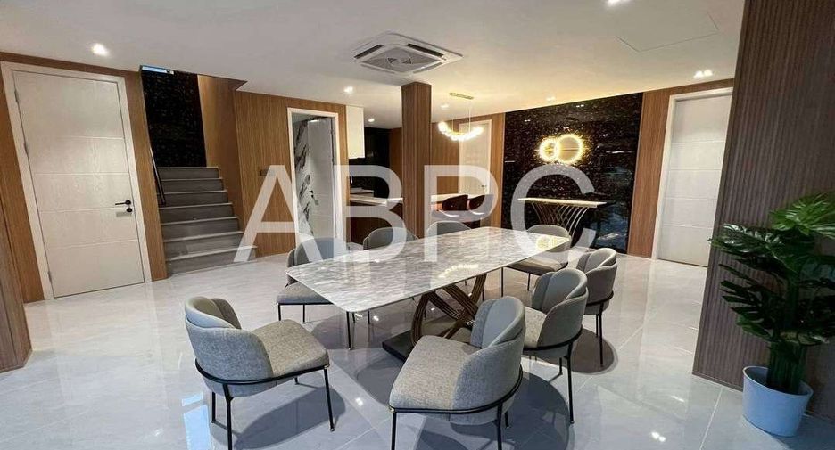 For rent and for sale 7 bedrooms house in Bang Lamung, Chonburi