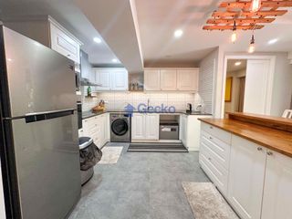 For rent 3 Beds condo in Pratumnak, Pattaya