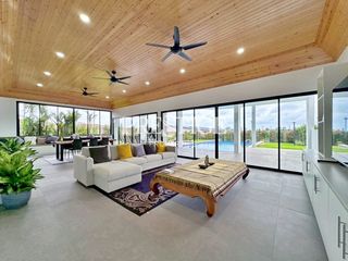 For sale 5 bed house in Bang Saray, Pattaya