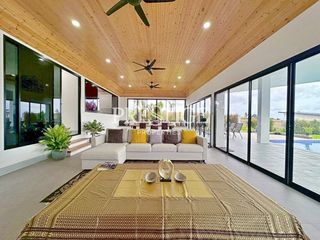 For sale 5 bed house in Bang Saray, Pattaya