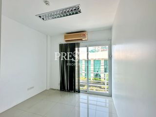 For rent 5 bed retail Space in South Pattaya, Pattaya