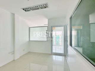 For rent 5 bed retail Space in South Pattaya, Pattaya