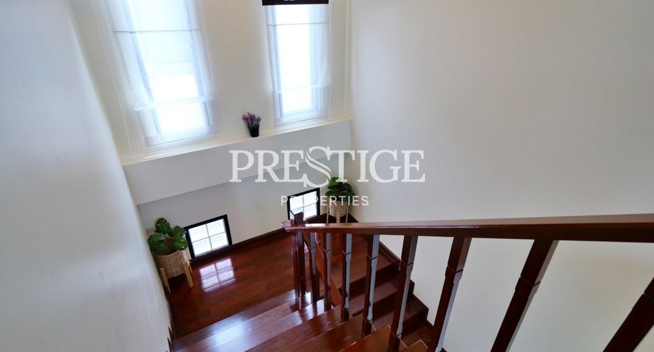 For sale 3 bedrooms house in Bang Lamung, Chonburi