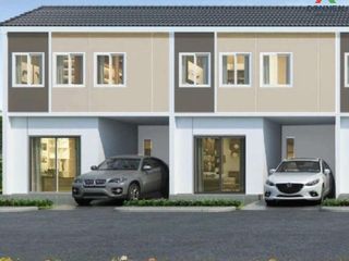 For sale 3 bed townhouse in Mueang Pathum Thani, Pathum Thani