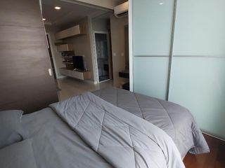 For rent 1 bed condo in Mueang Samut Prakan, Samut Prakan