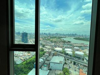 For rent and for sale 2 bed condo in Yan Nawa, Bangkok