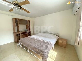 For rent 4 bed townhouse in Bang Lamung, Chonburi