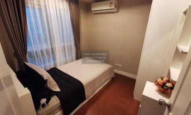 For rent 5 bedrooms condo in Huai Khwang, Bangkok