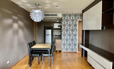 For rent 2 bed condo in Khlong Toei, Bangkok