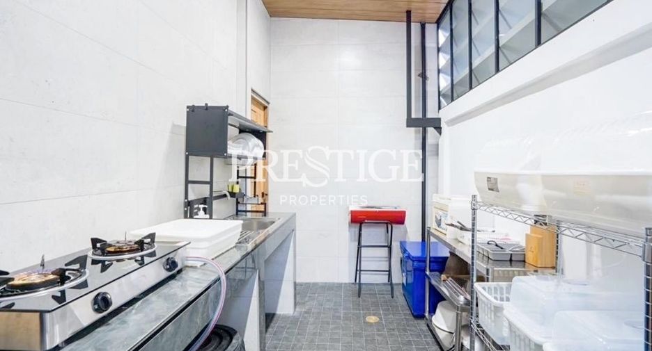 For rent 4 bedrooms house in Bang Lamung, Chonburi