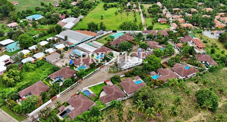 出售 3 卧室 独立屋 在 Bang Lamung, Chon Buri