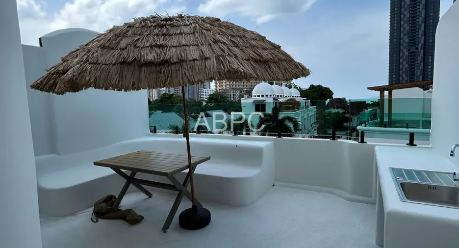 For rent and for sale 3 bedrooms house in Bang Lamung, Chonburi
