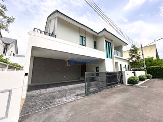 For rent 4 bed house in East Pattaya, Pattaya