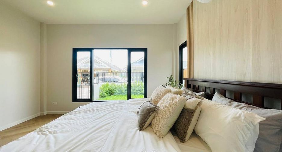 For sale 3 bedrooms house in Bang Lamung, Chonburi
