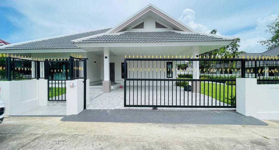 For sale 3 bedrooms house in Bang Lamung, Chonburi