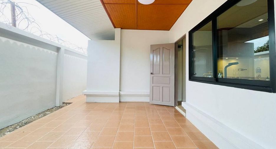 For sale 3 bedrooms house in Bang Lamung, Chonburi