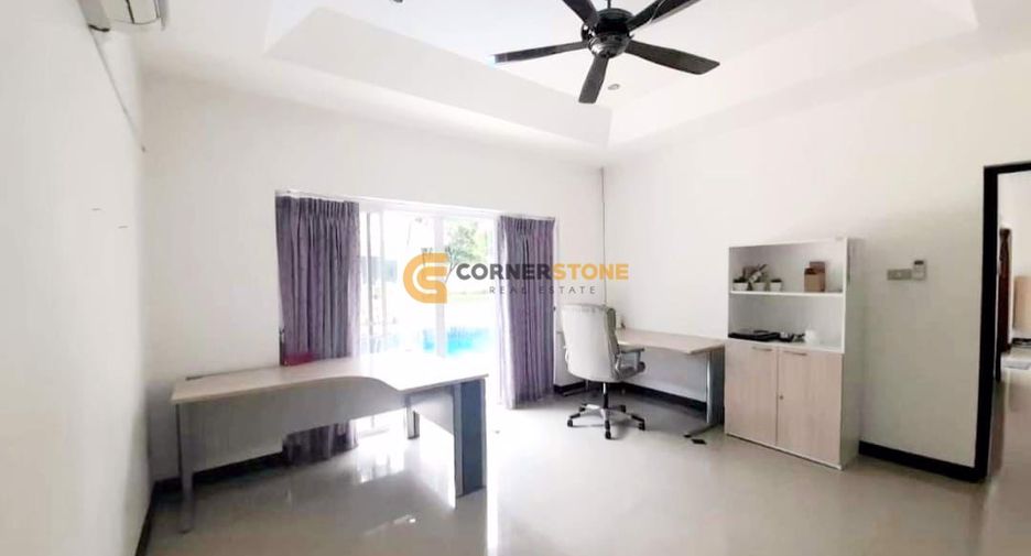 For rent and for sale 4 bedrooms house in Bang Saray, Pattaya