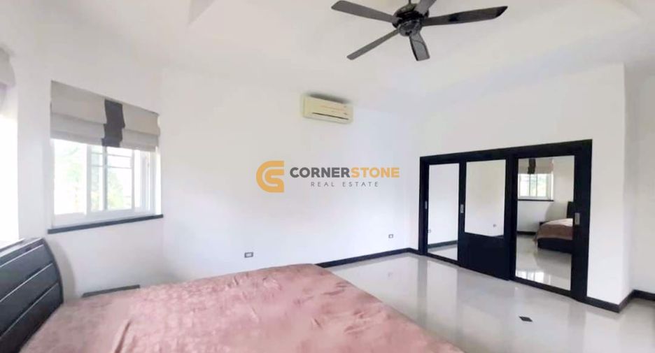 For rent and for sale 4 bedrooms house in Bang Saray, Pattaya