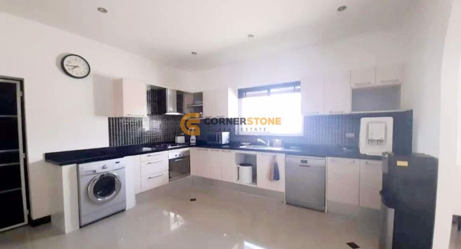 For rent and for sale 4 bedrooms house in Bang Saray, Pattaya
