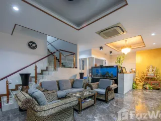For sale 20 bed hotel in Mueang Phuket, Phuket