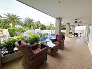 For sale 5 bed house in Bang Lamung, Chonburi