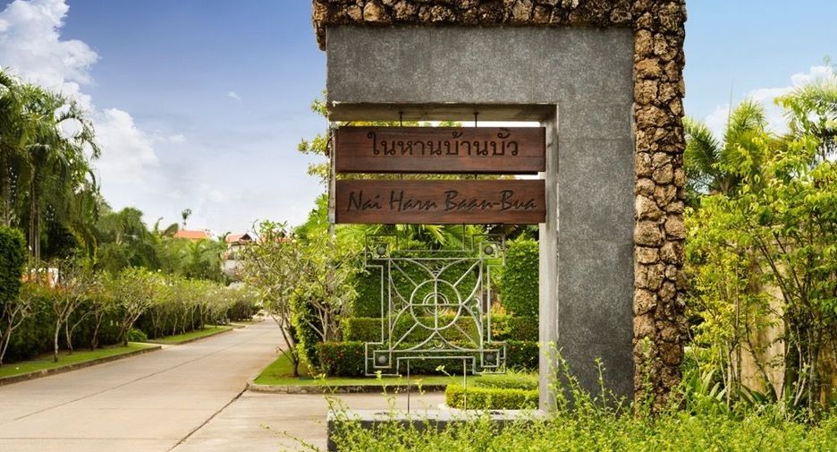 For sale 3 bed villa in Mueang Phuket, Phuket