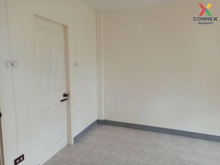 For sale 2 Beds townhouse in Mueang Pathum Thani, Pathum Thani