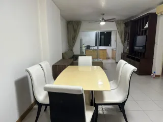 For sale 2 bed condo in Chatuchak, Bangkok