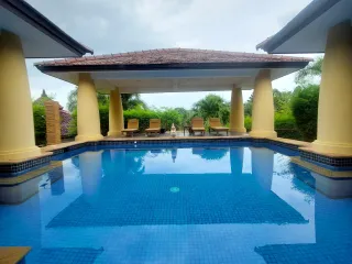 For rent 4 bed villa in Hua Hin, Prachuap Khiri Khan
