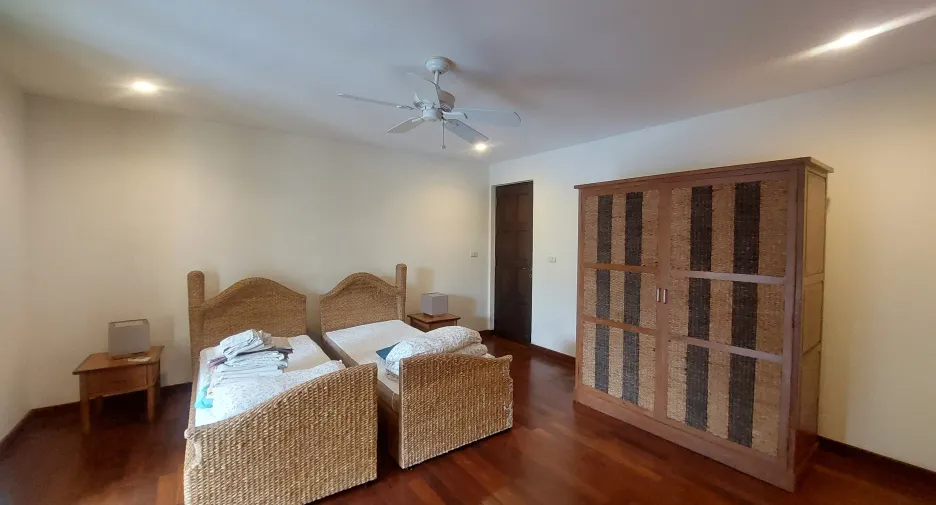 For rent 4 bed villa in Hua Hin, Prachuap Khiri Khan