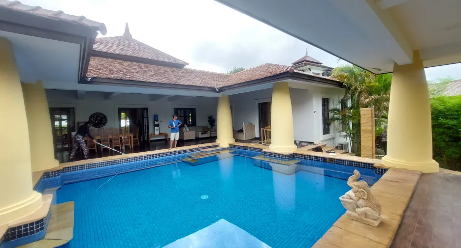 For rent 4 bed villa in Hua Hin, Prachuap Khiri Khan