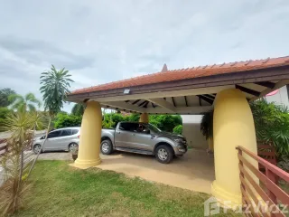 For rent 4 bed villa in Hua Hin, Prachuap Khiri Khan
