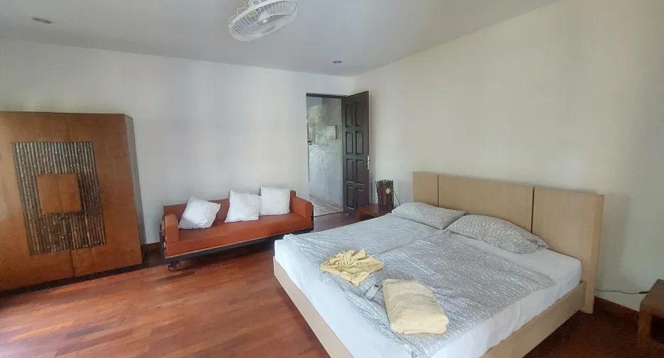 For rent 4 bed villa in Hua Hin, Prachuap Khiri Khan
