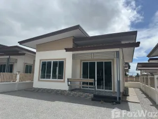 For rent 2 bed house in Pran Buri, Prachuap Khiri Khan