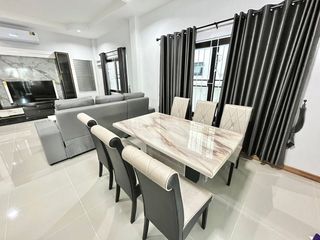 For rent 4 bed house in Saraphi, Chiang Mai