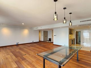 Condo en alquiler de 3 habitaciones en Pathum Wan, Bangkok
