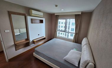 For rent 2 bed condo in Huai Khwang, Bangkok