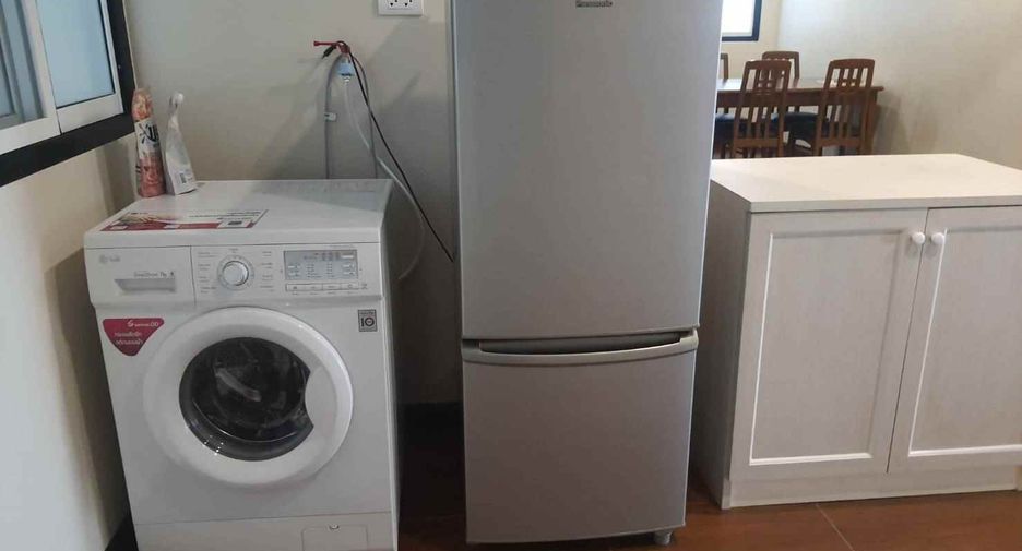 For rent 3 Beds condo in Khlong Toei, Bangkok